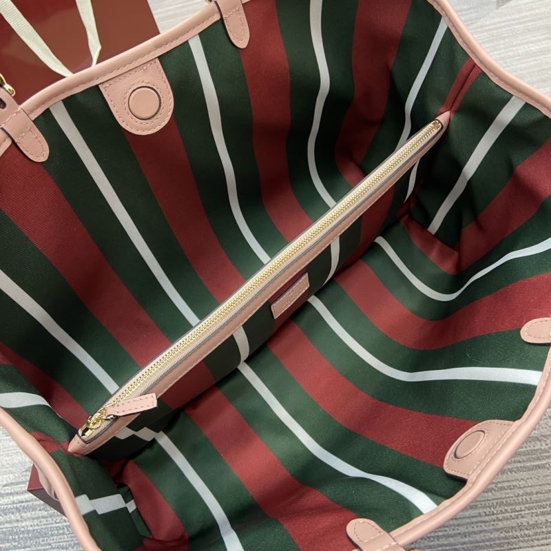 Gvc*1 tote bags